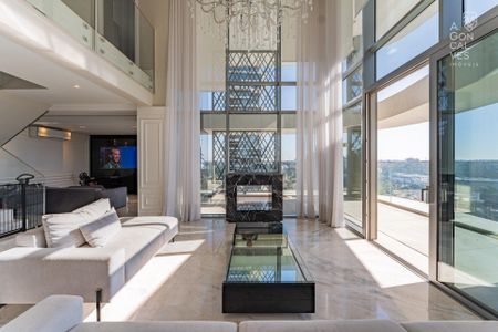 2_photo/94dce3c40b.9a892ca38e503515-ATLAS-e7c93616-2bef-4d6d-9d68-35fa12a30482.jpg de apartamento para alugar com 3 quartos, 338m² em Campina do Siqueira, Curitiba