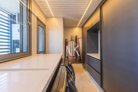 6_photo/94dce3c40b.cf2bd3ac9d2d258c-ATLAS-0f0add7b-8475-4537-bae0-b0580d6f8cad.jpg de apartamento à venda com 3 quartos, 198m² em Campina do Siqueira, Curitiba