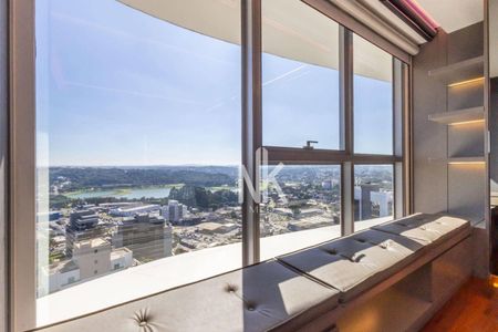 9_photo/94dce3c40b.cf2bd3ac9d2d258c-ATLAS-2c1efdc7-446b-462d-a8a0-7530a8ad8bc0.jpg de apartamento à venda com 3 quartos, 198m² em Campina do Siqueira, Curitiba