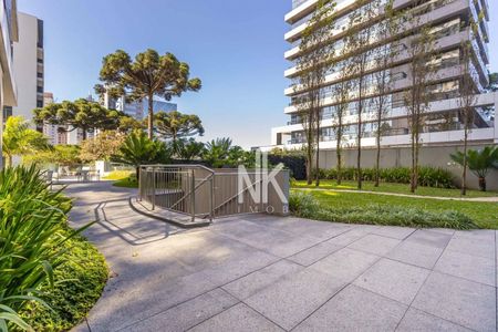 3_photo/94dce3c40b.cf2bd3ac9d2d258c-ATLAS-de2763ce-ac6a-4759-b6d7-1ea0cc53286f.jpg de apartamento à venda com 3 quartos, 198m² em Campina do Siqueira, Curitiba