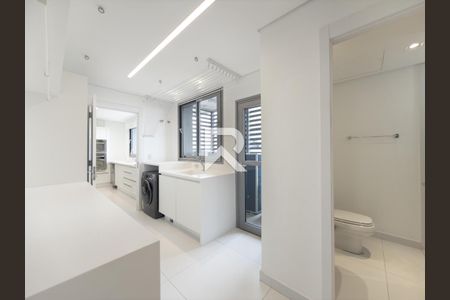 14_photo/94dce3c40b.df2406aa61ba3211-ATLAS-3b15071f-80a5-4415-96cc-e0fe3ea249f4.jpg de apartamento à venda com 3 quartos, 338m² em Campina do Siqueira, Curitiba