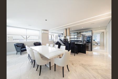 5_photo/94dce3c40b.df2406aa61ba3211-ATLAS-90562f2f-425b-40ad-91db-67ae0356bf66.jpg de apartamento à venda com 3 quartos, 338m² em Campina do Siqueira, Curitiba