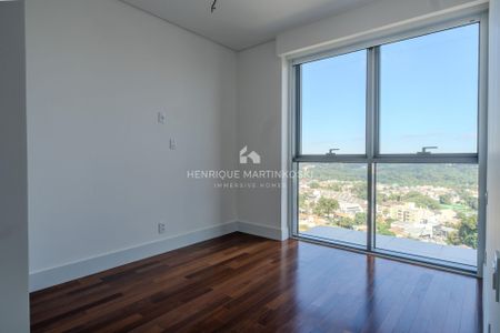 3_photo/94dce3c40d.5b63f18bcccc212e-ATLAS-259bd117-7e93-4cd6-9e03-e3a325095207.jpg de apartamento à venda com 4 quartos, 245m² em Campina do Siqueira, Curitiba