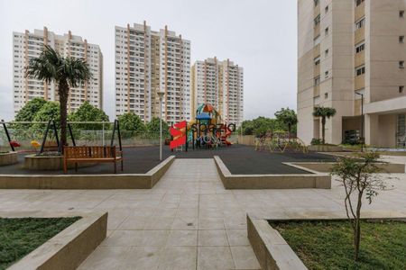 7_photo/94dce3c455.0a29179822ef5b4e-ATLAS-2960372f-518c-47fc-baf5-30a16df1708b.jpg de apartamento para alugar com 4 quartos, 132m² em Campina do Siqueira, Curitiba