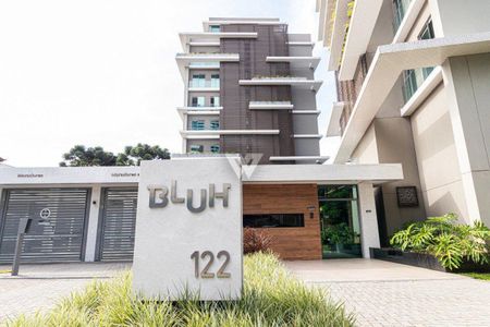 2_photo/94dce3c48f.0a0200f4ddcde612-ATLAS-b213c5e7-1000-41d7-8ea4-7bd6a34db735.jpg de apartamento à venda com 4 quartos, 446m² em Mossunguê, Curitiba