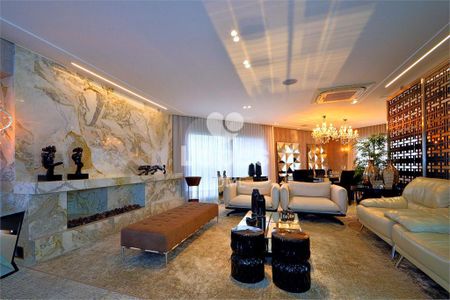 11_photo/94dce3c587.f87c5f63b588f4d4-ATLAS-29b7a9dc-483d-400d-8a3a-a288450f2de6.jpg de apartamento à venda com 4 quartos, 373m² em Campina do Siqueira, Curitiba