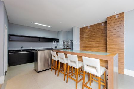 8_photo/94dce3c5af.aa3bc9766ac97e93-ATLAS-b14e80e8-7834-4462-9f49-4d444a852ece.jpg de apartamento à venda com 2 quartos, 69m² em Campina do Siqueira, Curitiba