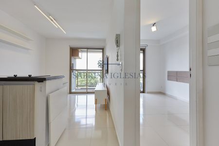 6_photo/94dce3c5af.e7c77360fbc72b8c-ATLAS-5c46d08b-3ecf-41d9-baba-a05f24a83d4a.jpg de apartamento para alugar com 1 quarto, 41m² em Campina do Siqueira, Curitiba