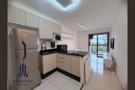 2_photo/94dce3c5af.e7c77360fbc72b8c-ATLAS-74901fbd-3f7f-4ee4-8f39-4273fcc48a35.jpg de apartamento para alugar com 1 quarto, 52m² em Campina do Siqueira, Curitiba