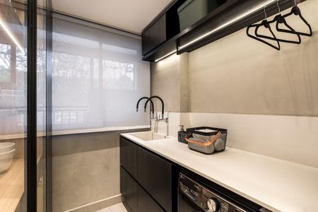 5_photo/94dce3c5c1.29863db8165f2d32-ATLAS-a70988e6-b120-4e03-b864-cba7fb14caef.jpg de apartamento à venda com 3 quartos, 78m² em Campina do Siqueira, Curitiba