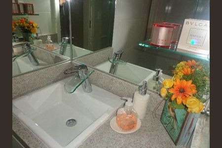 6_photo/94dce3c635.1bc1ae79bcea3325-ATLAS-4f0cb0d3-76e2-4d21-8c38-d8fb05c5f880.jpg de apartamento para alugar com 2 quartos, 50m² em Seminário, Curitiba