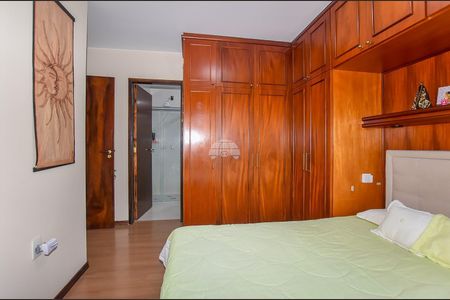 5_photo/94dce3c637.ec7180ed9404f823-ATLAS-34c38534-a4ab-4e67-8a29-de0db1ca8cc9.jpg de casa à venda com 4 quartos, 113m² em Seminário, Curitiba