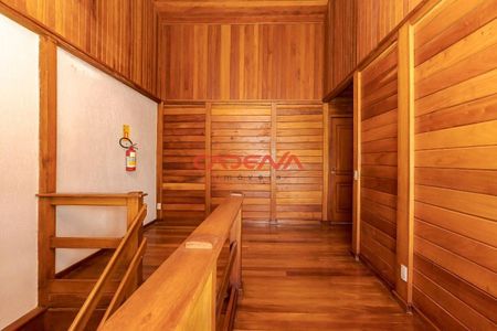 2_photo/94dce3c6e1.8cc1b0317e58a656-ATLAS-0fd8921f-2839-4c21-b28d-239ae3d0db0c.jpg de casa à venda com 3 quartos, 254m² em Campina do Siqueira, Curitiba