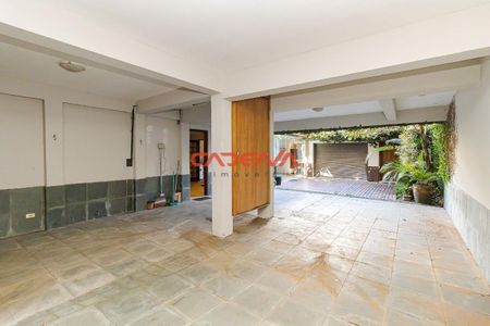 8_photo/94dce3c6e1.8cc1b0317e58a656-ATLAS-3fa69de2-3d7c-4a2c-aa1e-f2d0446233a8.jpg de casa à venda com 3 quartos, 254m² em Campina do Siqueira, Curitiba