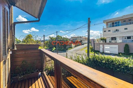 9_photo/94dce3c6e1.8cc1b0317e58a656-ATLAS-50bc1d96-4d9d-4a9a-8cd8-331640e119e3.jpg de casa à venda com 3 quartos, 254m² em Campina do Siqueira, Curitiba