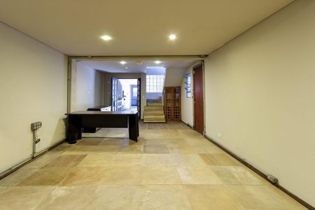 6_photo/94dce3c6e1.8cc1b0317e58a656-ATLAS-ab8c79bf-6bb0-4ef5-9ebf-d4351a3c2de9.jpg de casa à venda com 3 quartos, 255m² em Campina do Siqueira, Curitiba