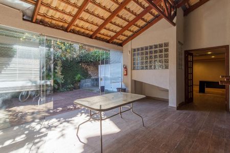 10_photo/94dce3c6e1.8cc1b0317e58a656-ATLAS-eeed62cd-e815-478e-9f2f-8ba22fc63929.jpg de casa à venda com 3 quartos, 255m² em Campina do Siqueira, Curitiba