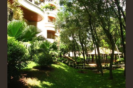 2_photo/94dce3c715.1463d70521bc8e9f-ATLAS-22509ac3-a4ca-4b8e-9047-68315354bb4e.jpg de apartamento à venda com 4 quartos, 194m² em Campina do Siqueira, Curitiba