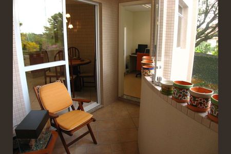 3_photo/94dce3c715.1463d70521bc8e9f-ATLAS-2b2b41fa-2428-4470-9ca5-a8f5531e7826.jpg de apartamento à venda com 4 quartos, 194m² em Campina do Siqueira, Curitiba