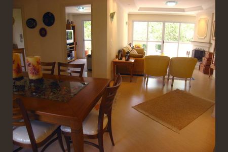 26_photo/94dce3c715.1463d70521bc8e9f-ATLAS-92d4d866-cd95-4dc0-843a-de949773f8ea.jpg de apartamento à venda com 4 quartos, 194m² em Campina do Siqueira, Curitiba