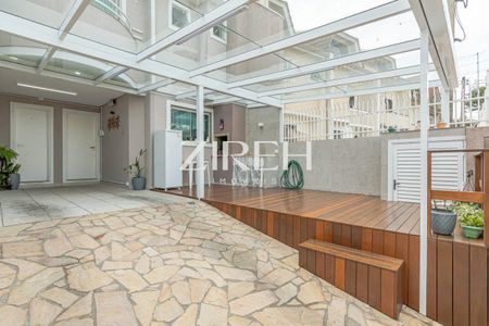 17_photo/94dce3c733.e39f8c2ed93164cd-ATLAS-7095f931-367e-4583-9df7-192d549df527.jpg de casa à venda com 4 quartos, 293m² em Campina do Siqueira, Curitiba