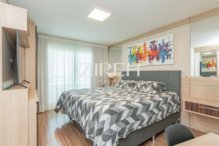 5_photo/94dce3c733.e39f8c2ed93164cd-ATLAS-d9c2ec0f-6905-4bbb-bf55-59333fb5820b.jpg de casa à venda com 4 quartos, 293m² em Campina do Siqueira, Curitiba