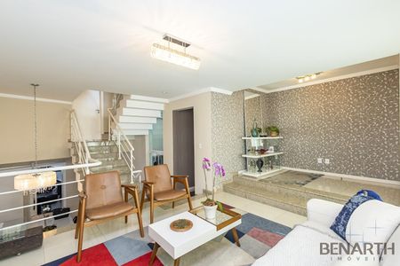 2_photo/94dce3c733.f0d246bad4da1cd5-ATLAS-0b8adc17-fb53-404c-a55e-f07c80400a45.jpg de casa à venda com 4 quartos, 215m² em Campina do Siqueira, Curitiba