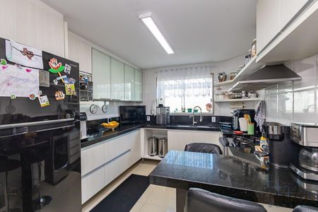 10_photo/94dce3c733.f0d246bad4da1cd5-ATLAS-278bfde3-5fdc-4df1-87fa-8b40b15ea03a.jpg de casa à venda com 4 quartos, 215m² em Campina do Siqueira, Curitiba