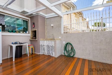 45_photo/94dce3c733.f0d246bad4da1cd5-ATLAS-c5369c0c-a404-4da3-8d13-34779bc3e28c.jpg de casa à venda com 4 quartos, 215m² em Campina do Siqueira, Curitiba