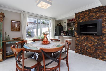 11_photo/94dce3c753.621ee2e78907adfc-ATLAS-31c9242b-bb55-44e2-9f28-7b6845b5e7dc.jpg de casa à venda com 4 quartos, 341m² em Campina do Siqueira, Curitiba