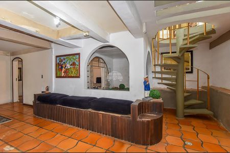 11_photo/94dce3c763.c06c3c5dbfc3661b-ATLAS-3a0fcaa3-0ff0-4c84-8f7e-aaa7d880a7f0.jpg de casa à venda com 5 quartos, 280m² em Campina do Siqueira, Curitiba