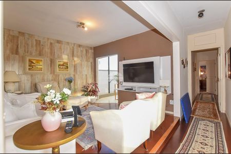 12_photo/94dce3c763.c06c3c5dbfc3661b-ATLAS-414b79ef-deaf-4705-b7ad-6f7765f6558b.jpg de casa à venda com 5 quartos, 280m² em Campina do Siqueira, Curitiba