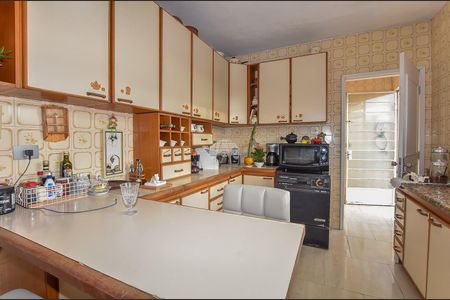 18_photo/94dce3c763.c06c3c5dbfc3661b-ATLAS-a2a63010-a4f6-4d2e-977a-770d173cd32d.jpg de casa à venda com 5 quartos, 280m² em Campina do Siqueira, Curitiba