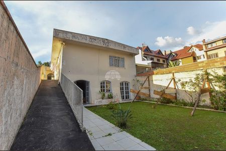 43_photo/94dce3c763.c06c3c5dbfc3661b-ATLAS-a46b2207-8baa-43ae-a9d4-507c63524197.jpg de casa à venda com 5 quartos, 280m² em Campina do Siqueira, Curitiba