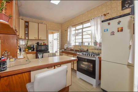 17_photo/94dce3c763.c06c3c5dbfc3661b-ATLAS-bbe14d2b-5620-4596-a0e0-b1cdb13d1719.jpg de casa à venda com 5 quartos, 280m² em Campina do Siqueira, Curitiba