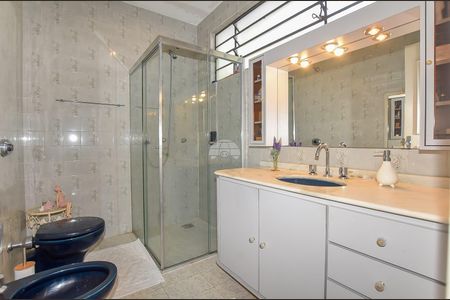 12_photo/94dce3c763.c06c3c5dbfc3661b-ATLAS-ddccb448-1420-4ec8-8a64-4d87cea7dd04.jpg de casa à venda com 5 quartos, 280m² em Campina do Siqueira, Curitiba