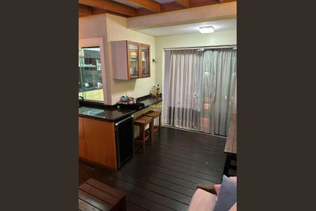 9_photo/94dce3c865.04c16ff0d284adb7-ATLAS-a5207d3b-92f8-4fe5-a90f-c463f6bd3e99.jpg de casa à venda com 3 quartos, 173m² em Campina do Siqueira, Curitiba