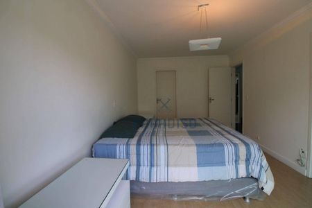 7_photo/94dce3c865.ce88d5e3252903d7-ATLAS-2d838fe2-e78f-4fff-aa57-dd1f75e8ef8c.jpg de casa à venda com 3 quartos, 154m² em Campina do Siqueira, Curitiba