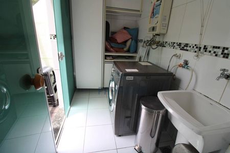 12_photo/94dce3c865.ce88d5e3252903d7-ATLAS-b9369c70-b5a3-4cd0-974a-c838ae9a1c09.jpg de casa à venda com 3 quartos, 154m² em Campina do Siqueira, Curitiba