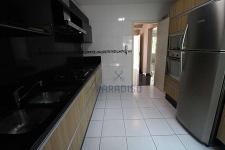 10_photo/94dce3c865.ce88d5e3252903d7-ATLAS-cfaa25bb-82b3-4145-adc8-e181b398805f.jpg de casa à venda com 3 quartos, 154m² em Campina do Siqueira, Curitiba