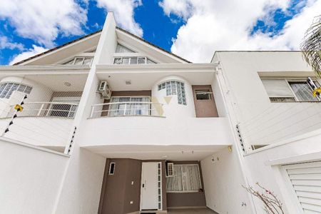 6_photo/94dce3c8a5.1ec89c7cbdfc8b9a-ATLAS-2094bca0-a5c6-493b-ba0a-5e3b5e460821.jpg de casa à venda com 4 quartos, 185m² em Campina do Siqueira, Curitiba