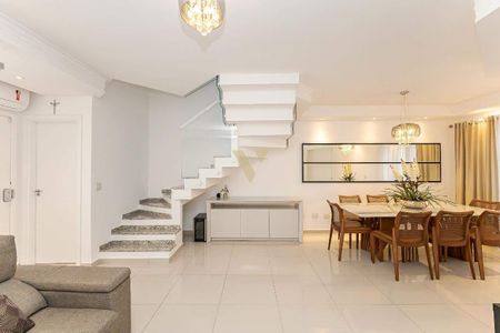 9_photo/94dce3c8a5.1ec89c7cbdfc8b9a-ATLAS-d7ce5c53-52e5-4f94-aa9d-6a806d586efa.jpg de casa à venda com 4 quartos, 185m² em Campina do Siqueira, Curitiba