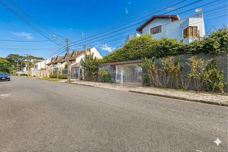 3_photo/94dce3c8c9.f469cfda097b0aa9-ATLAS-0459b6fb-c5e8-4a7d-9ec6-e2d3ece08ec9.jpg de casa à venda com 4 quartos, 381m² em Campina do Siqueira, Curitiba