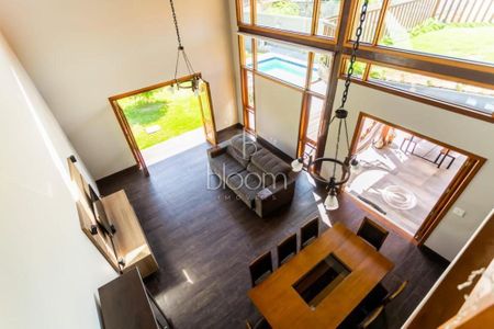 16_photo/94dce3caab.e55d5649294f0132-ATLAS-c7403e7b-018d-4443-86c2-be5e372ba003.jpg de casa à venda com 3 quartos, 278m² em Campo Comprido, Curitiba