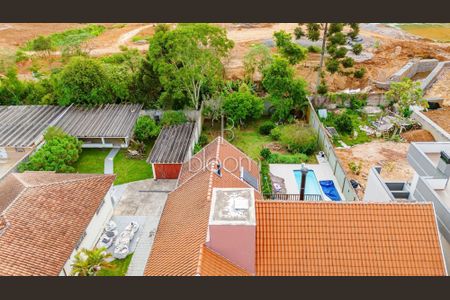 38_photo/94dce3caab.e55d5649294f0132-ATLAS-e6ffe6ed-2896-4c46-b088-97f545b4c1bc.jpg de casa à venda com 3 quartos, 278m² em Campo Comprido, Curitiba