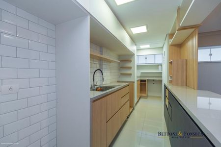 6_photo/94dce3cb01.a944a7ef88bd55c6-ATLAS-51a0375a-796e-4cb4-b9a8-8e85ddc3bd5a.jpg de apartamento à venda com 2 quartos, 82m² em Mossunguê, Curitiba