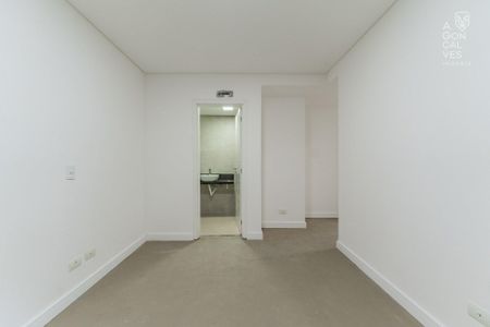 5_photo/94dce3cbcf.201c5934bb1c9daf-ATLAS-24f53b8d-da3f-427e-89d4-20bb604285cc.jpg de apartamento à venda com 5 quartos, 299m² em Mossunguê, Curitiba