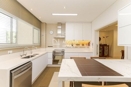 6_photo/94dce3cbcf.d375f27454a9cb45-ATLAS-14f11cd8-08e7-41a9-933c-7d91ff48c6ea.jpg de apartamento à venda com 4 quartos, 185m² em Mossunguê, Curitiba