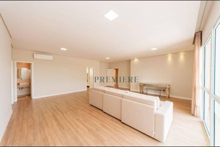 4_photo/94dce3cbcf.f5a9b472b4e45d64-ATLAS-258cdb26-0838-41f9-8ac3-9b3b26154681.jpg de apartamento à venda com 4 quartos, 185m² em Mossunguê, Curitiba