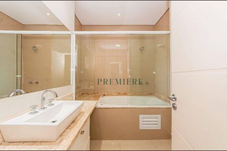 9_photo/94dce3cbcf.f5a9b472b4e45d64-ATLAS-3a1eda48-9593-4fd3-ba0e-1f1431b1afb5.jpg de apartamento à venda com 4 quartos, 185m² em Mossunguê, Curitiba